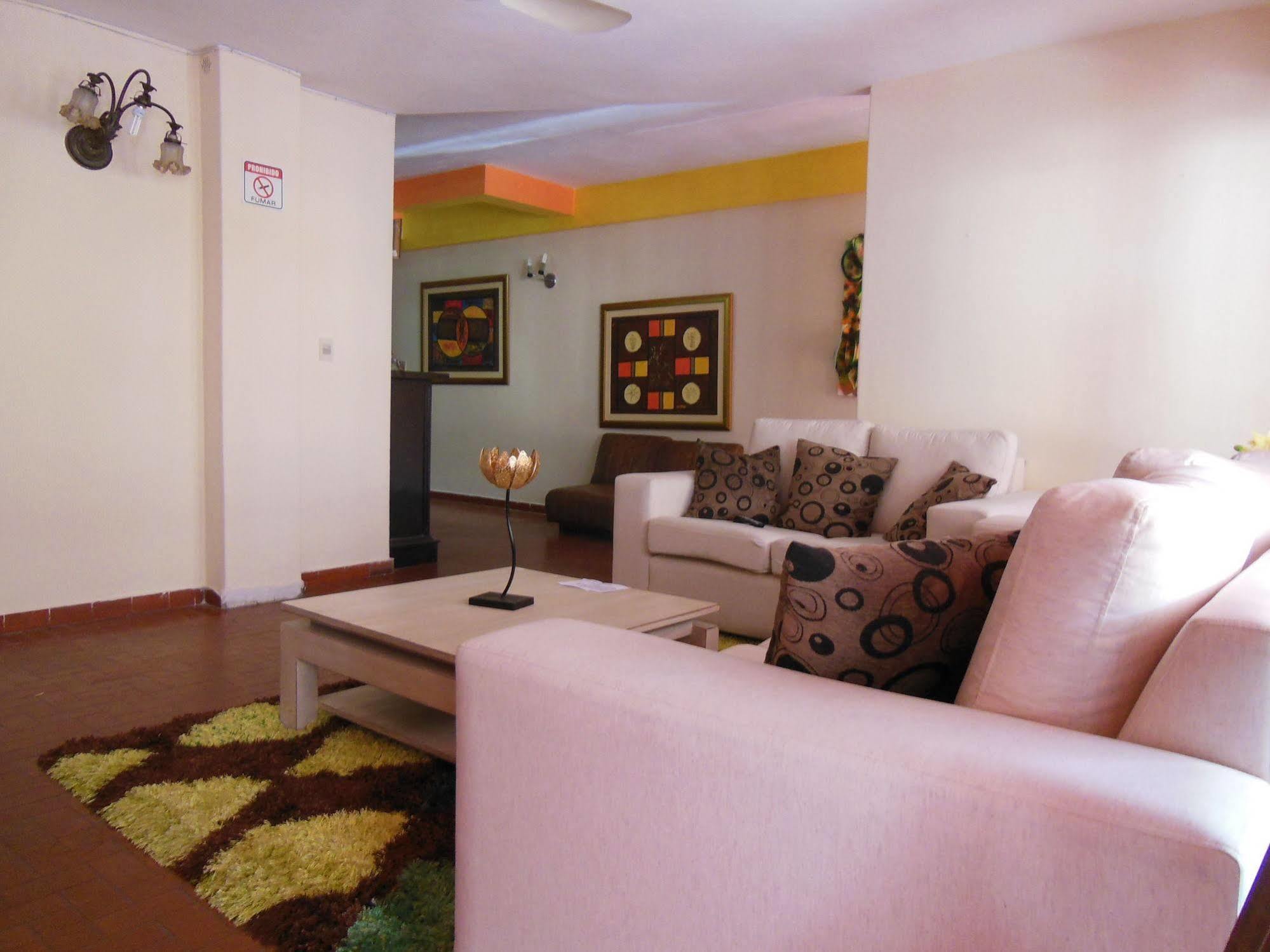 Costanera Hostel Asunción Zewnętrze zdjęcie