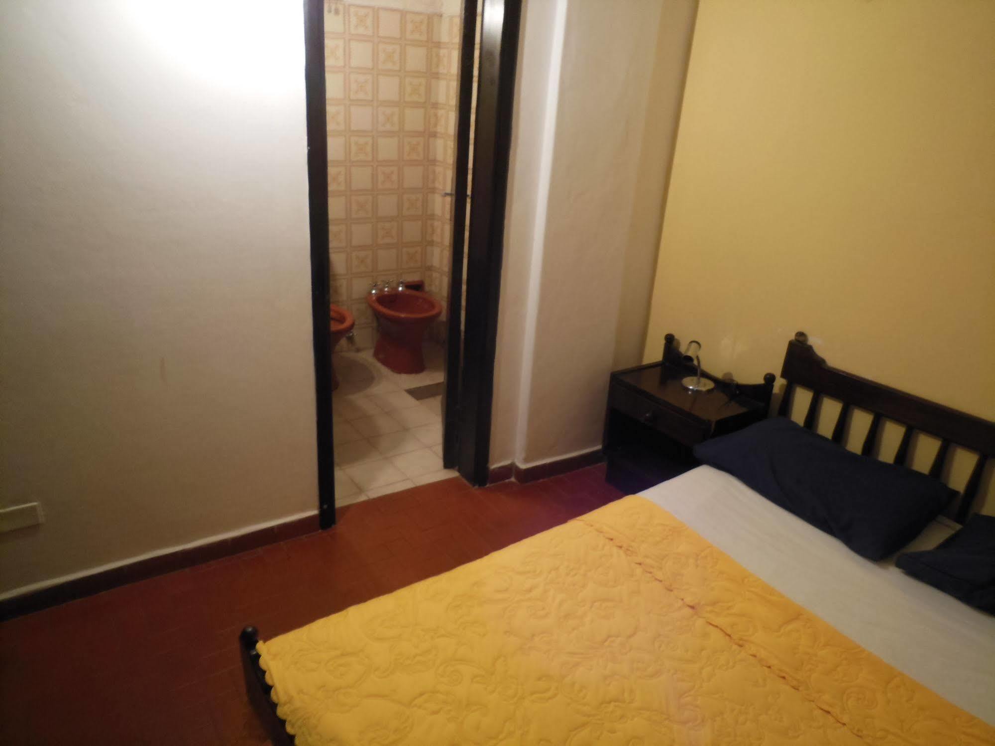 Costanera Hostel Asunción Zewnętrze zdjęcie